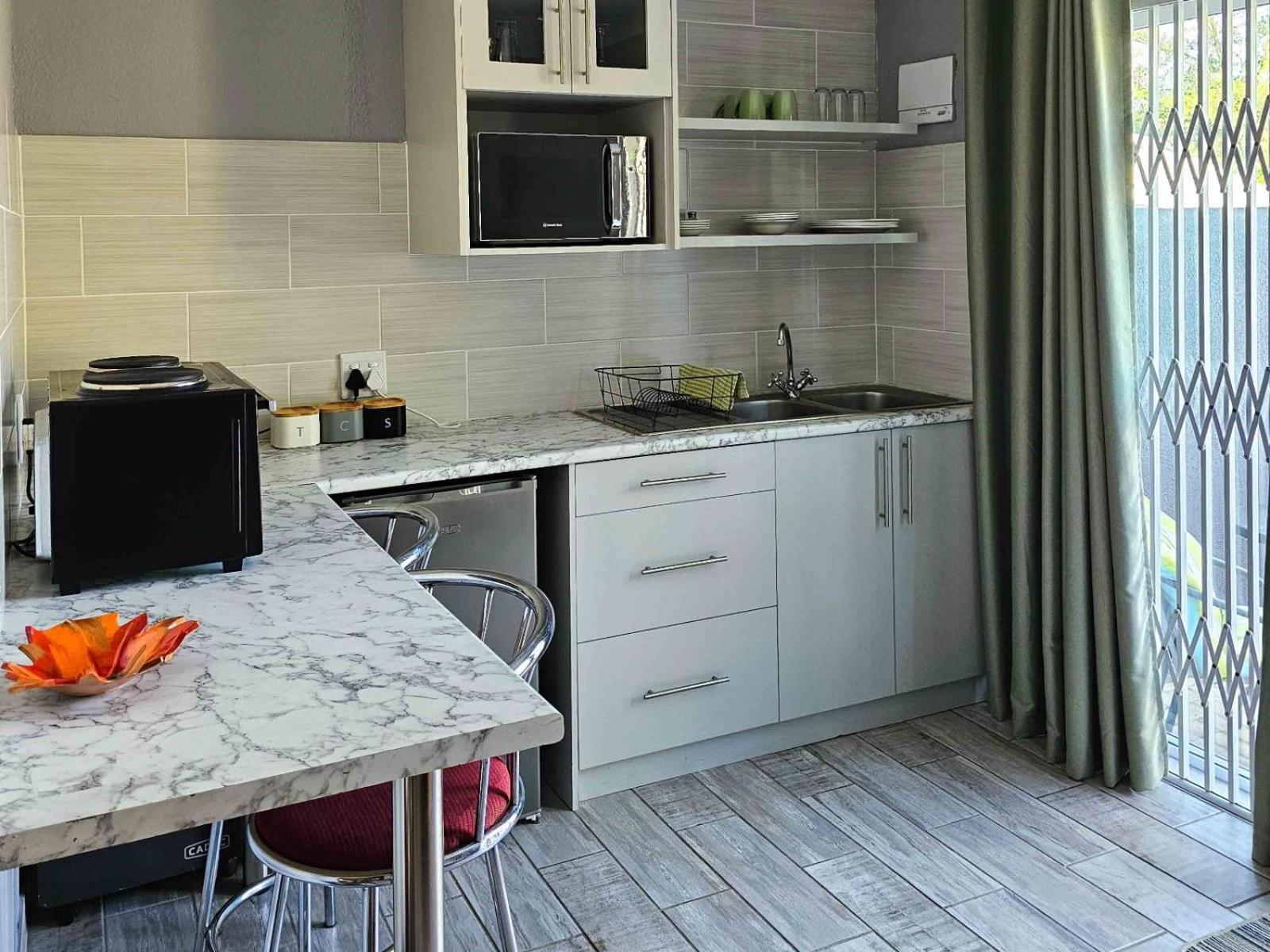 Northern Vine Guesthouse B&B Self-Catering Бракенфелл Номер фото